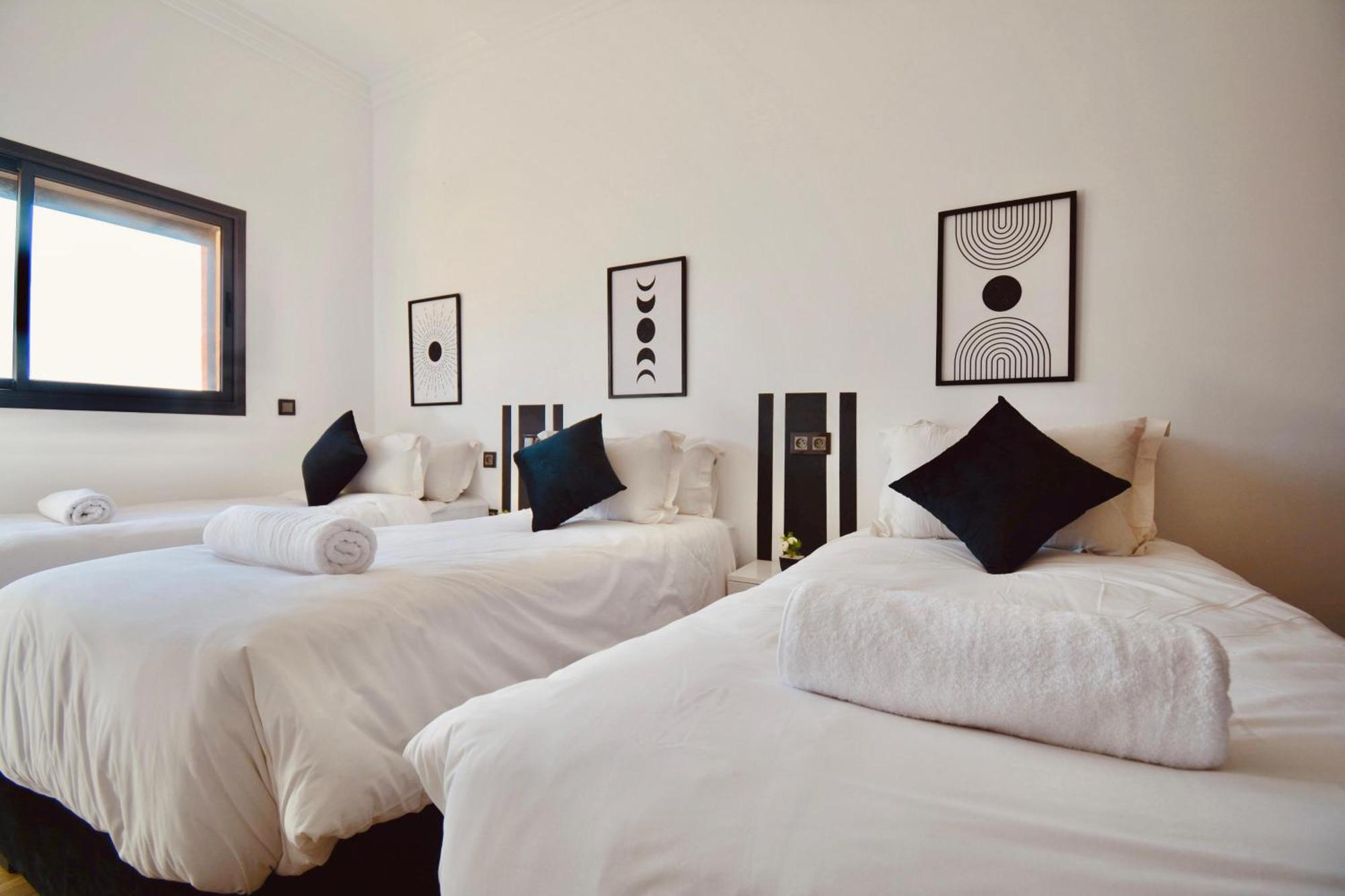 New Duplex- M Avenue , Swimming Pool , Fibre Optique Wifi , Parking , Gueliz Centre Appartement *