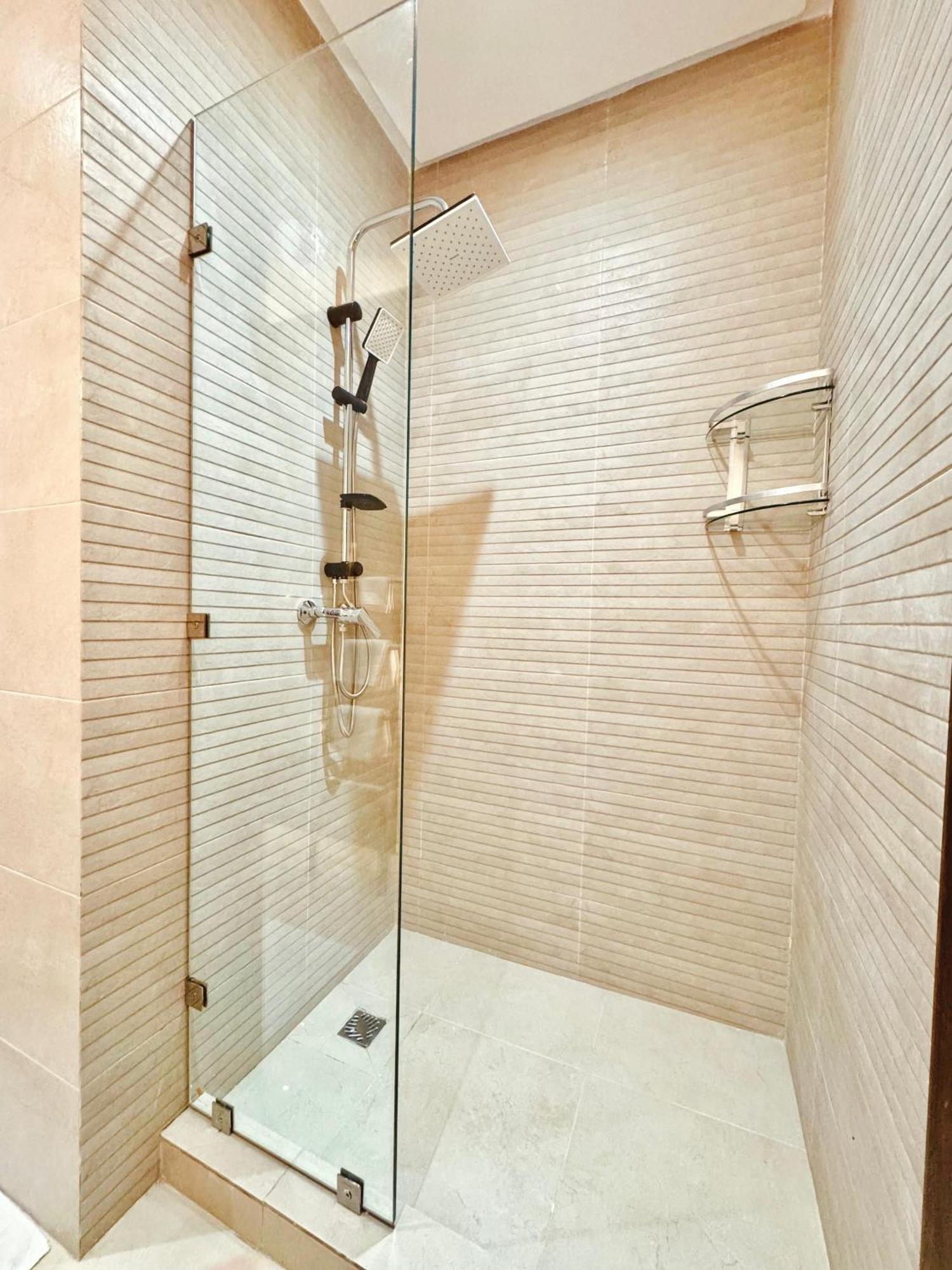 Appartement New Duplex- M Avenue , Swimming Pool , Fibre Optique Wifi , Parking , Gueliz Centre Marrakesh